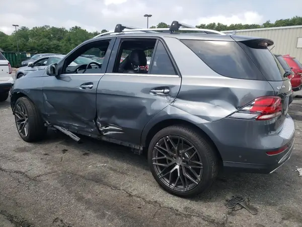4JGDA5HB9HA844797 2017 MERCEDES-BENZ GLE - Image 2