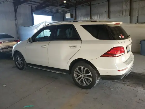 4JGDA5HB9HA847473 2017 MERCEDES-BENZ GLE - Image 2