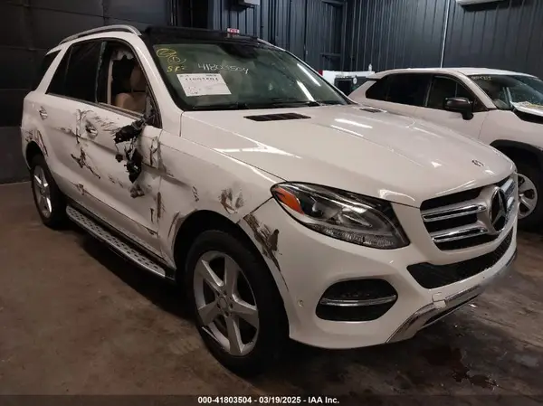 4JGDA5HB9HA882255 2017 MERCEDES-BENZ GLE - Image 1