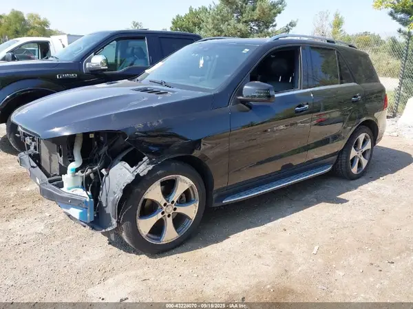 4JGDA5HB9HA901323 2017 MERCEDES-BENZ GLE - Image 2