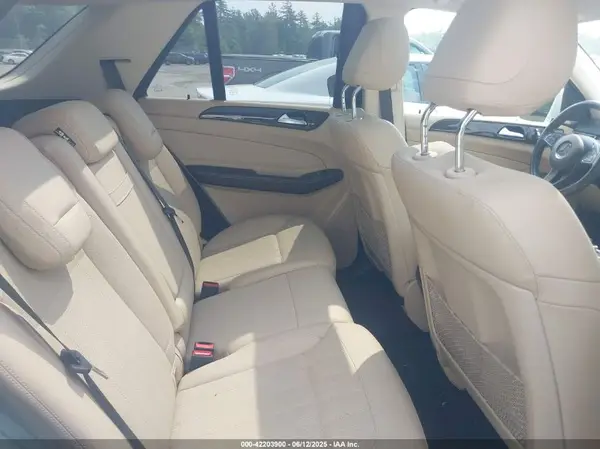 4JGDA5HB9HA912144 2017 MERCEDES-BENZ GLE - Image 8