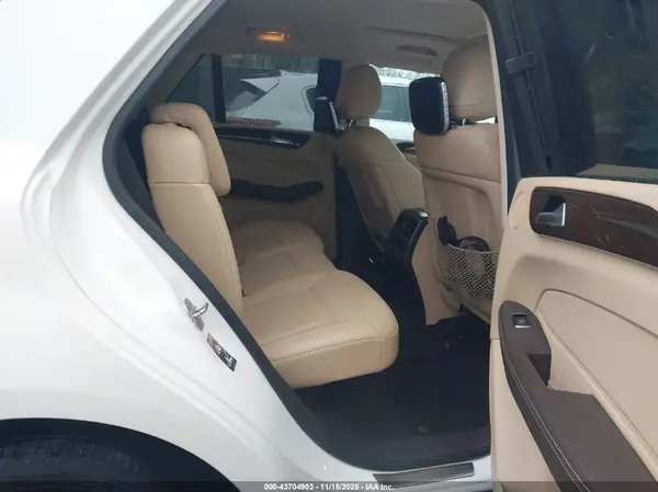 4JGDA5HB9HA923242 2017 MERCEDES-BENZ GLE - Image 8