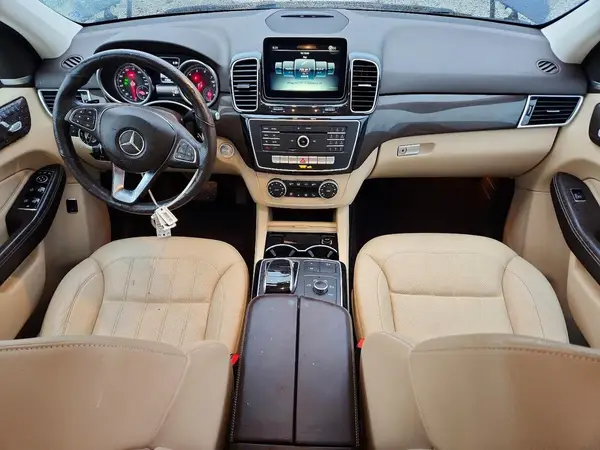 4JGDA5HB9HA945046 2017 MERCEDES-BENZ GLE - Image 8