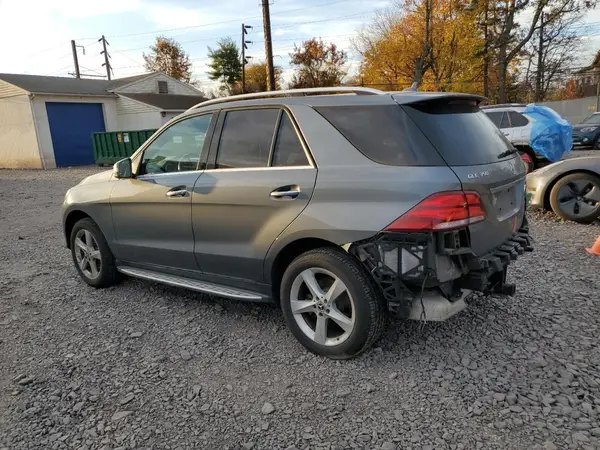 4JGDA5HB9HA968973 2017 MERCEDES-BENZ GLE - Image 2