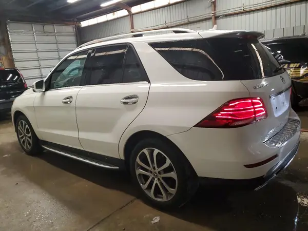 4JGDA5HB9HA969086 2017 MERCEDES-BENZ GLE - Image 2