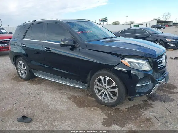 4JGDA5HB9HA976569 2017 MERCEDES-BENZ GLE - Image 1