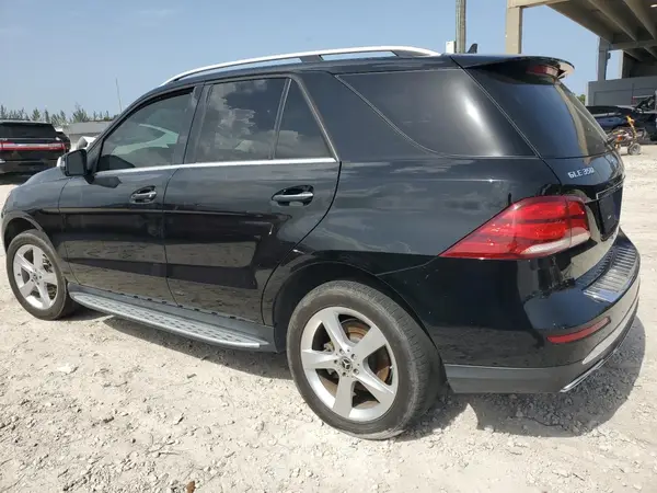 4JGDA5HB9HA978502 2017 MERCEDES-BENZ GLE - Image 2
