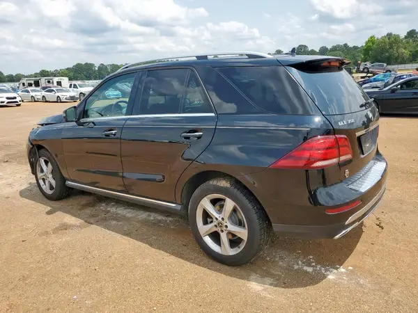 4JGDA5HB9HA983778 2017 MERCEDES-BENZ GLE - Image 2