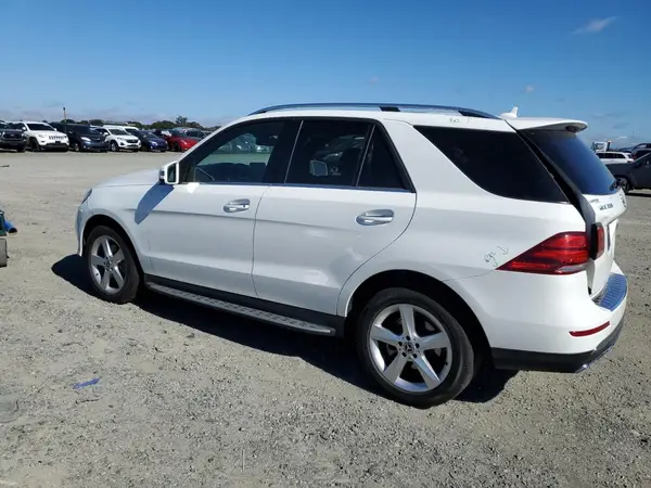 4JGDA5HB9HA992495 2017 MERCEDES-BENZ GLE - Image 2