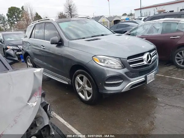 4JGDA5HB9HA992609 2017 MERCEDES-BENZ GLE - Image 1