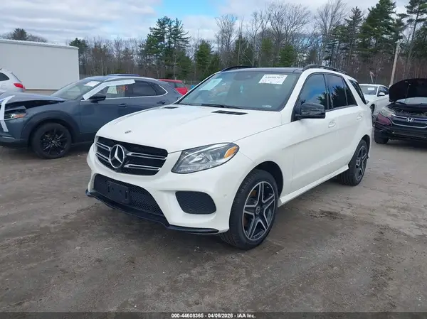 4JGDA5HB9JB005751 2018 MERCEDES-BENZ GLE - Image 2