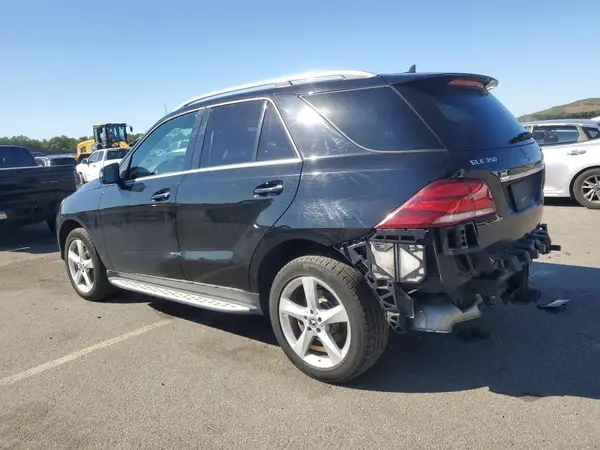 4JGDA5HB9JB012974 2018 MERCEDES-BENZ GLE - Image 2