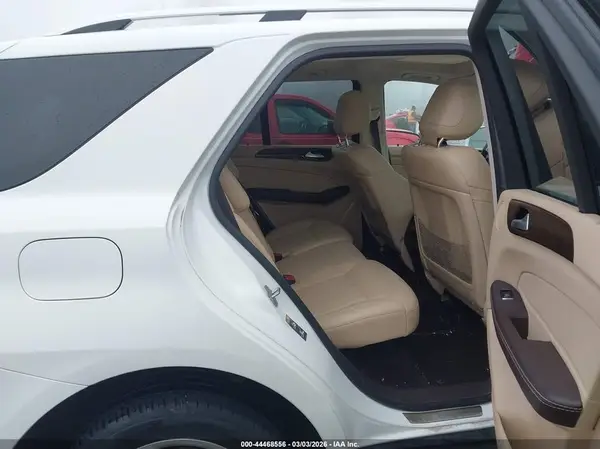 4JGDA5HB9JB022114 2018 MERCEDES-BENZ GLE - Image 8