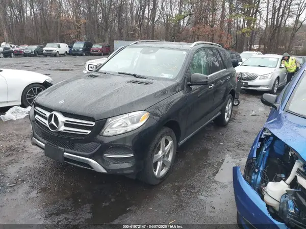 4JGDA5HB9JB051872 2018 MERCEDES-BENZ GLE - Image 2