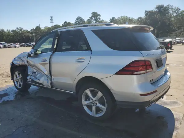 4JGDA5HB9JB052911 2018 MERCEDES-BENZ GLE - Image 2