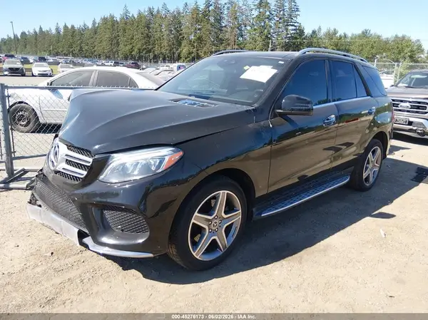4JGDA5HB9JB063469 2018 MERCEDES-BENZ GLE - Image 2