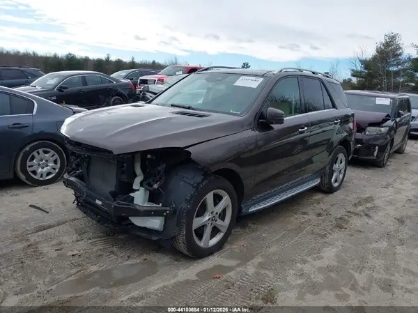 4JGDA5HB9JB076626 2018 MERCEDES-BENZ GLE - Image 2