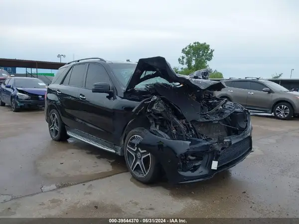 4JGDA5HB9JB098870 2018 MERCEDES-BENZ GLE - Image 1