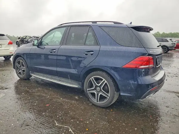 4JGDA5HB9JB099159 2018 MERCEDES-BENZ GLE - Image 2