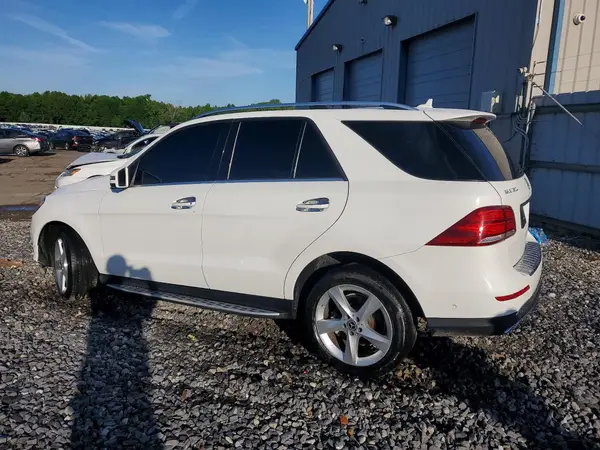 4JGDA5HB9JB144598 2018 MERCEDES-BENZ GLE - Image 2