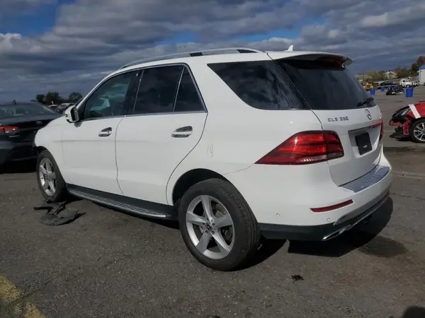 4JGDA5HB9JB167380 2018 MERCEDES-BENZ GLE - Image 2