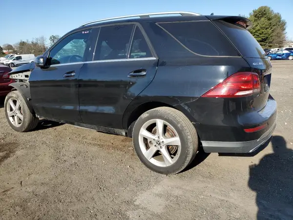 4JGDA5HB9JB167864 2018 MERCEDES-BENZ GLE - Image 2