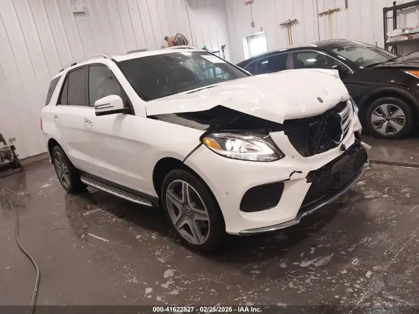 4JGDA5HB9JB177262 2018 MERCEDES-BENZ GLE - Image 1