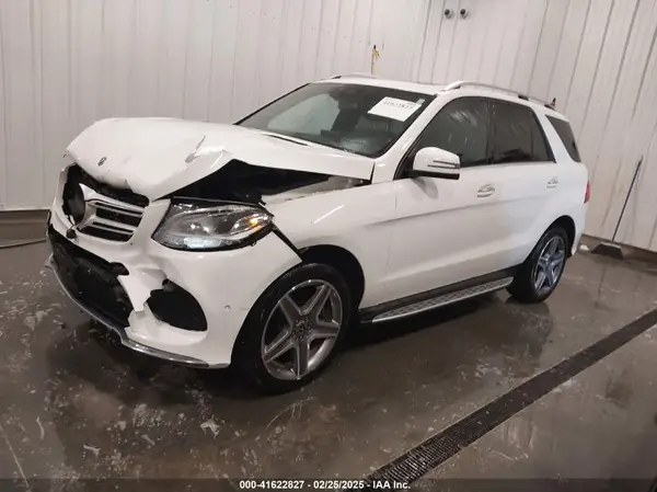 4JGDA5HB9JB177262 2018 MERCEDES-BENZ GLE - Image 2