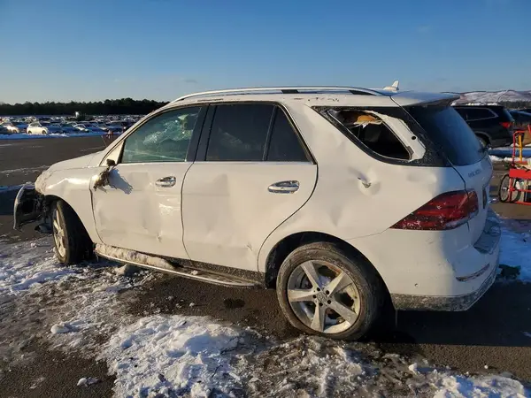 4JGDA5HB9JB179500 2018 MERCEDES-BENZ GLE - Image 2