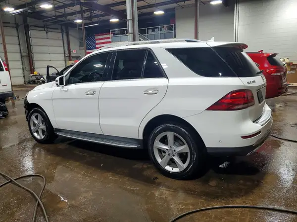 4JGDA5HB9JB186284 2018 MERCEDES-BENZ GLE - Image 2