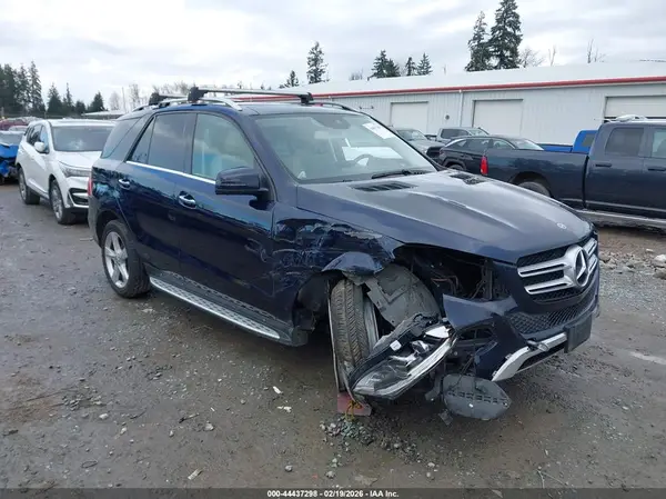 4JGDA5HB9JB196927 2018 MERCEDES-BENZ GLE - Image 1