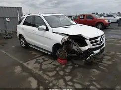 4JGDA5HB9JB202824 2018 MERCEDES-BENZ GLE