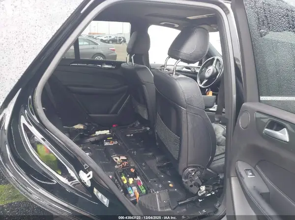 4JGDA5HBXGA666557 2016 MERCEDES-BENZ GLE - Image 8