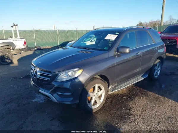 4JGDA5HBXGA735182 2016 MERCEDES-BENZ GLE - Image 2