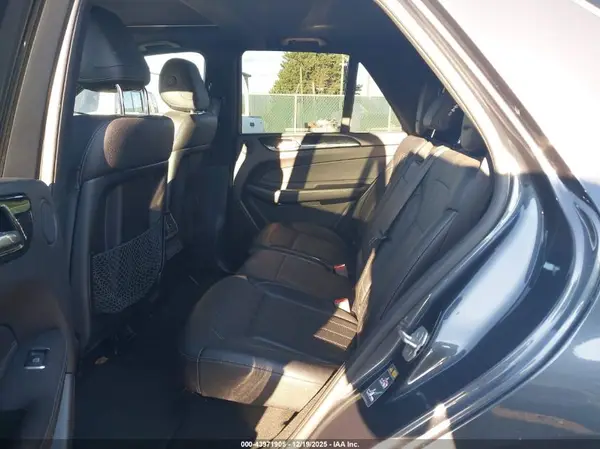 4JGDA5HBXGA735182 2016 MERCEDES-BENZ GLE - Image 8