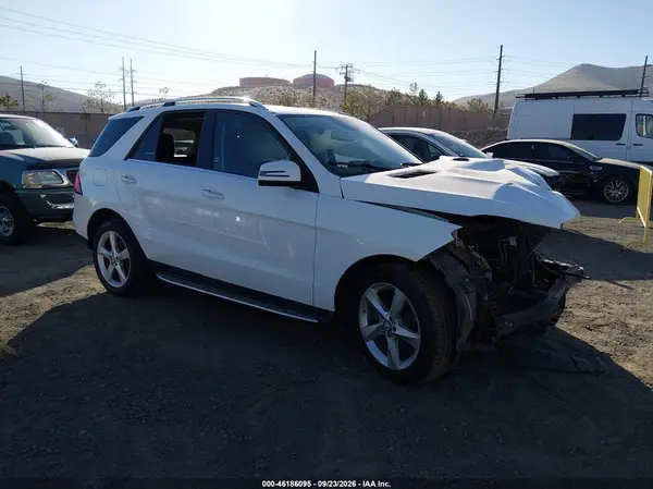 4JGDA5HBXGA753021 2016 MERCEDES-BENZ GLE - Image 1