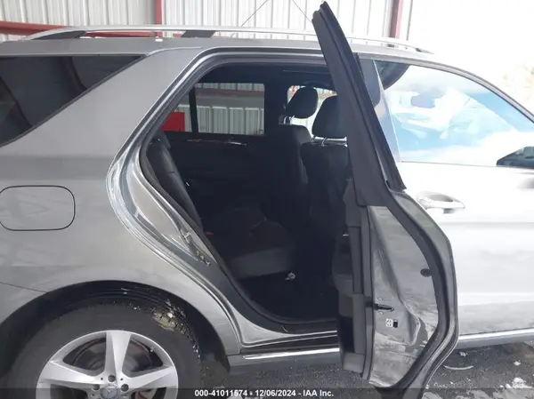 4JGDA5HBXGA756517 2016 MERCEDES-BENZ GLE - Image 8