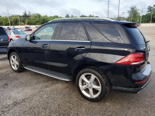 4JGDA5HBXGA804114 2016 MERCEDES-BENZ GLE - Image 2