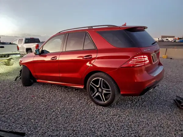 4JGDA5HBXHA825742 2017 MERCEDES-BENZ GLE - Image 2
