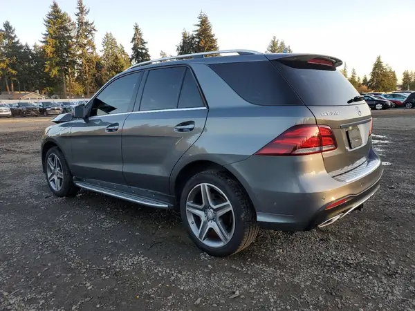4JGDA5HBXHA831704 2017 MERCEDES-BENZ GLE - Image 2