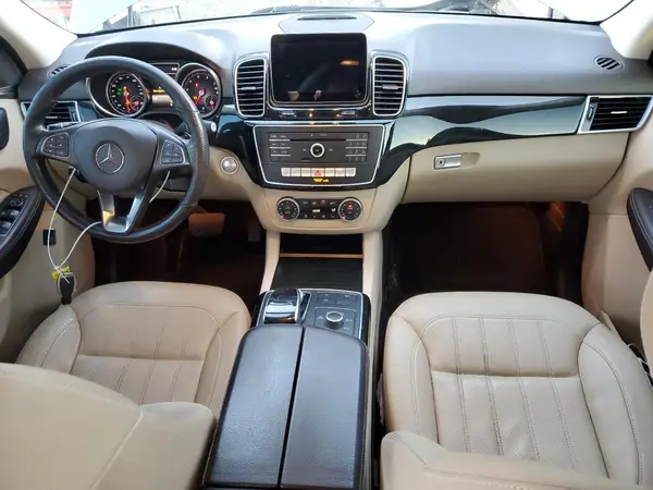 4JGDA5HBXHA831704 2017 MERCEDES-BENZ GLE - Image 8