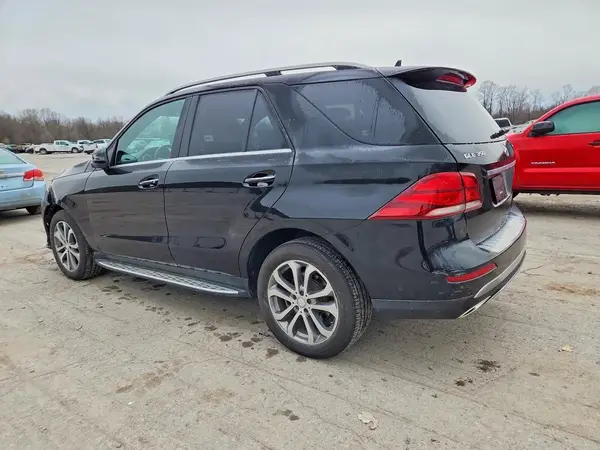 4JGDA5HBXHA839107 2017 MERCEDES-BENZ GLE - Image 2