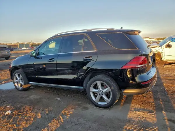 4JGDA5HBXHA878165 2017 MERCEDES-BENZ GLE - Image 2