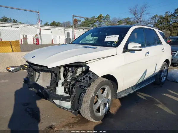 4JGDA5HBXHA879459 2017 MERCEDES-BENZ GLE - Image 2