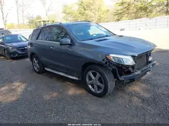 4JGDA5HBXHA897864 2017 MERCEDES-BENZ GLE