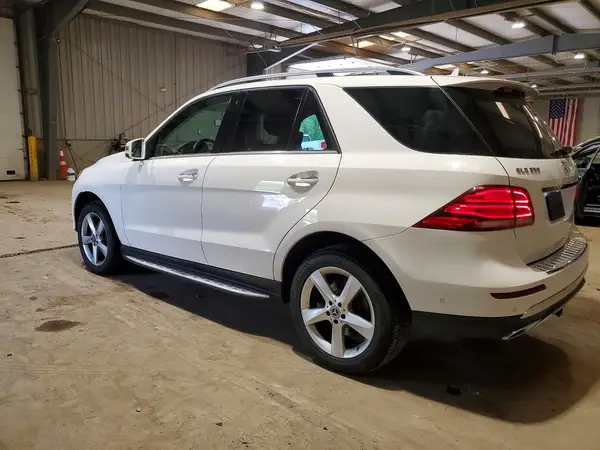 4JGDA5HBXHA915568 2017 MERCEDES-BENZ GLE - Image 2