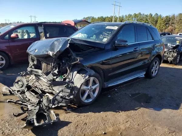 4JGDA5HBXHA919846 2017 MERCEDES-BENZ GLE - Image 1