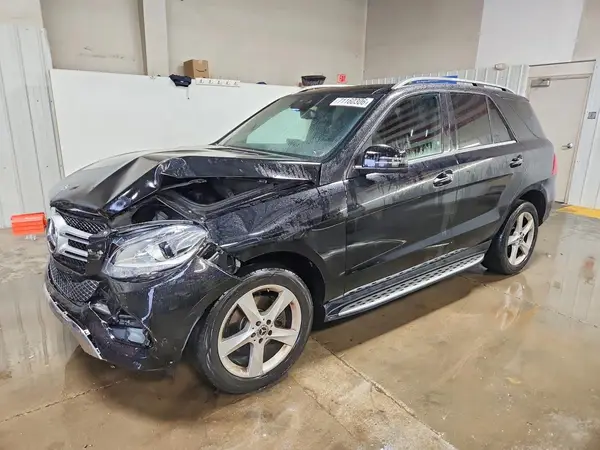 4JGDA5HBXHA924173 2017 MERCEDES-BENZ GLE - Image 1