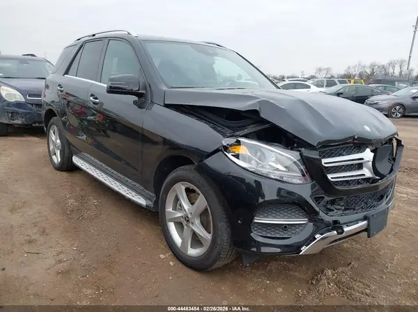 4JGDA5HBXHA936789 2017 MERCEDES-BENZ GLE - Image 1