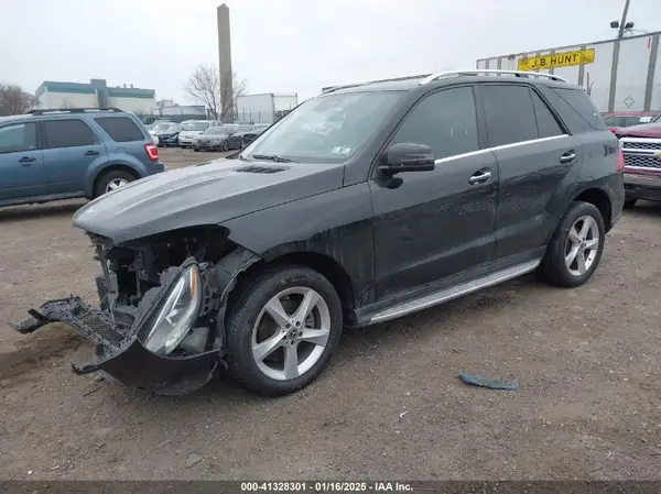 4JGDA5HBXHA937845 2017 MERCEDES-BENZ GLE - Image 2